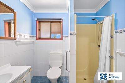 16 OAK STREET, Kootingal