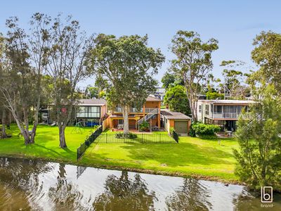 82 Leonard Avenue, Toukley