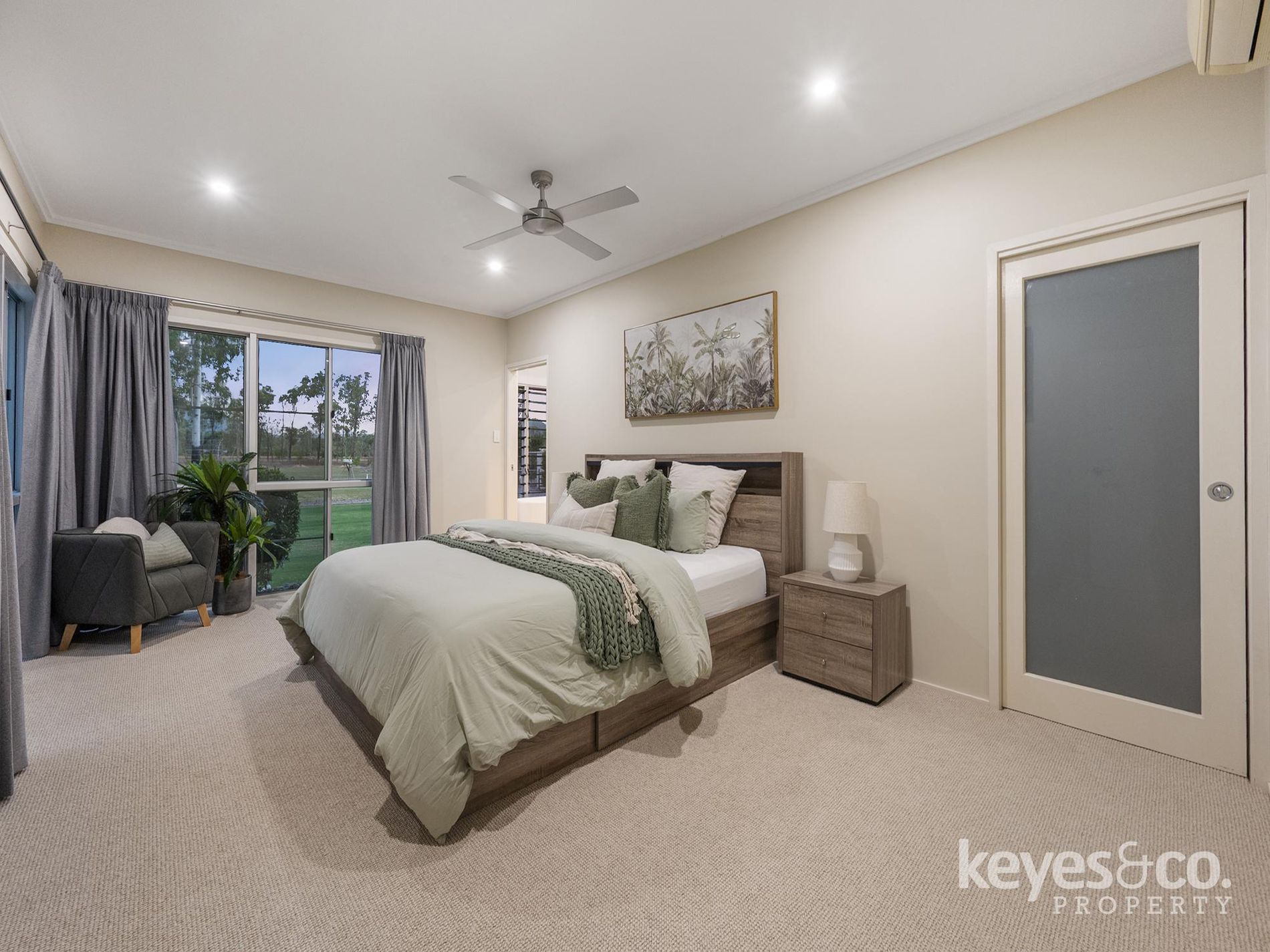 24 Kens Court, Alice River