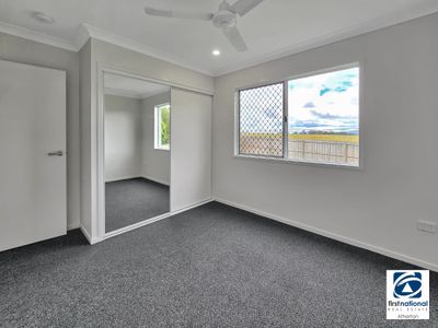 65 Tumbare Street, Atherton