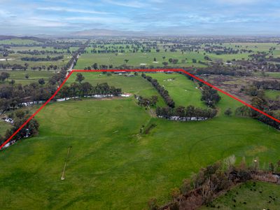 2271 Snow Road, Markwood