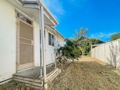 4 Bruton Grove, Swan Hill