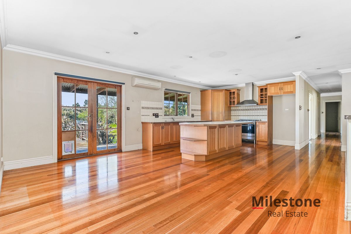 11 Garden Street, Cranbourne East