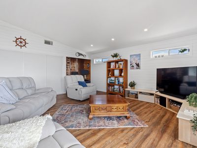 56 Esplanade, Toorbul