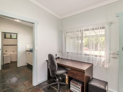 62 Oak Street, Seymour