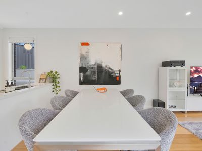 20 / 10 Ellison Harvie Close, Greenway