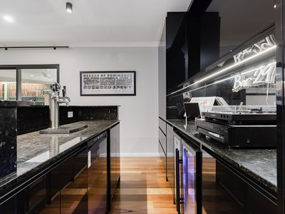 29 Kanji Loop, Atwell