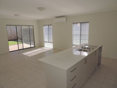 30 Serenity Street, Wellard