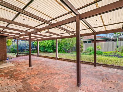 27 Lochee Way, Bull Creek