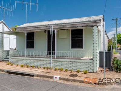 1 Devonshire Lane, Bathurst