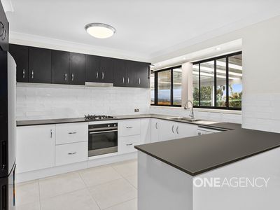 4 Shiraz Drive, Dapto