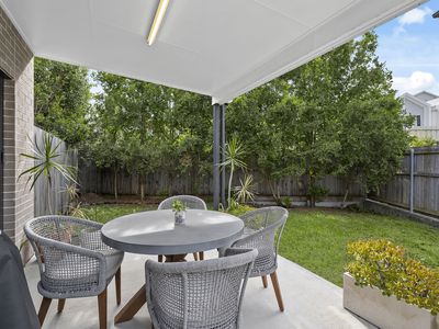2 / 114 Bunya Road, Everton Hills
