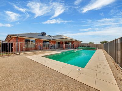 1 Moore Ct, Wahgunyah
