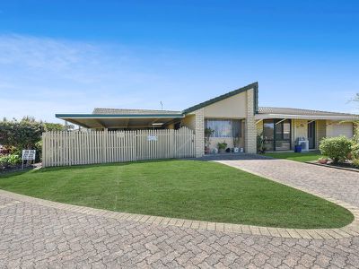 241 / 4 Melody Court, Warana