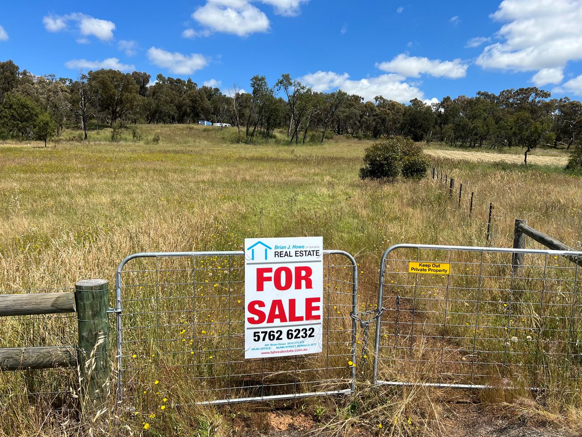 Lot 51, Lakeside Drive, Chesney Vale
