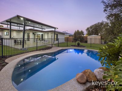 15 Greentree Circuit, Bushland Beach