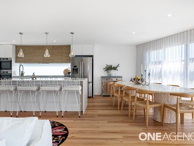 21 The Promenade, Manyana