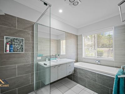 8 Brumby Close, Hallidays Point